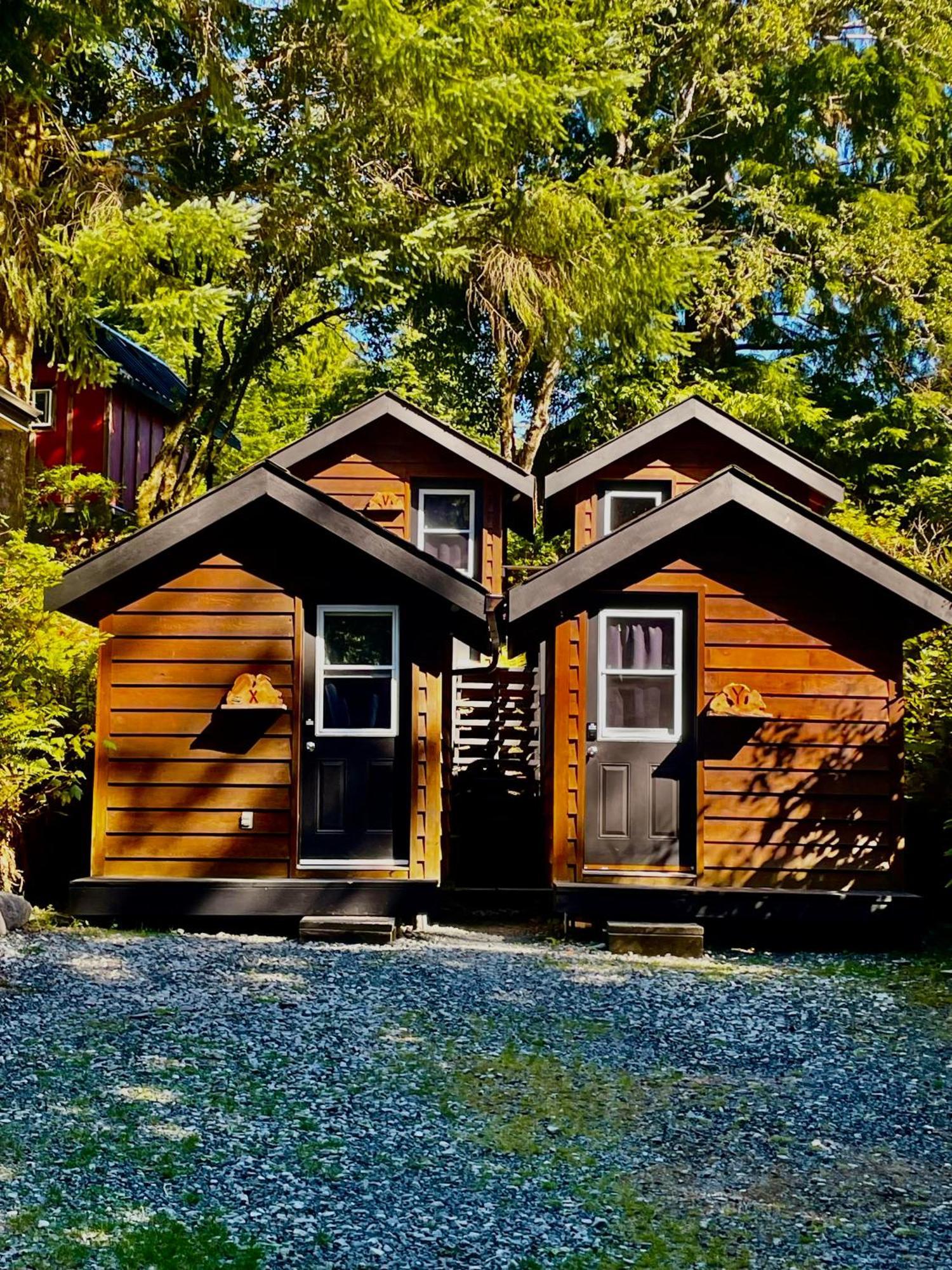 The Hiker Huts Hotel Port Renfrew Ngoại thất bức ảnh